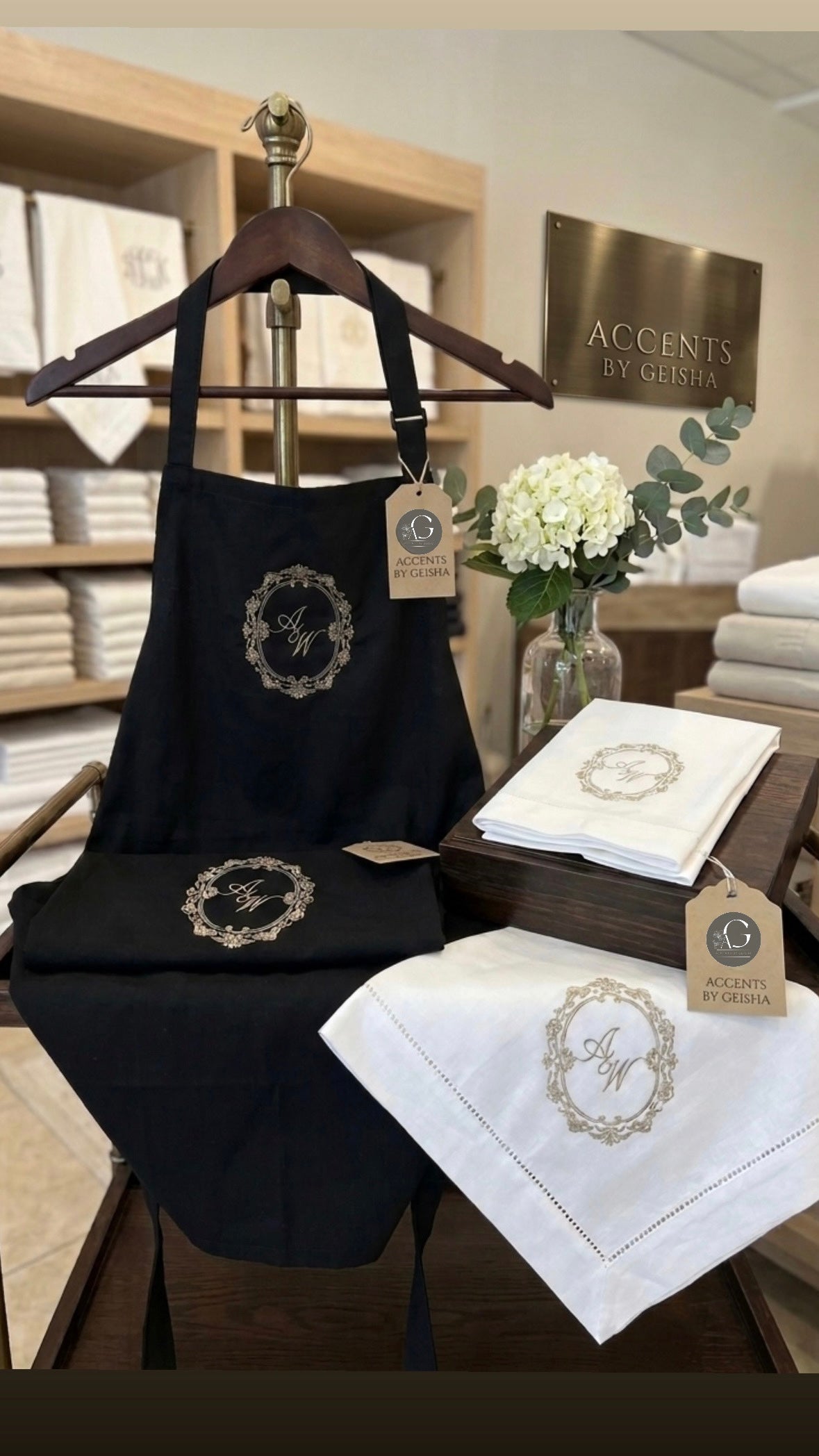 Apron personalized Kitchen linen Bib Teacher Waiter Butler Apron unisex custom embroidered service  bib