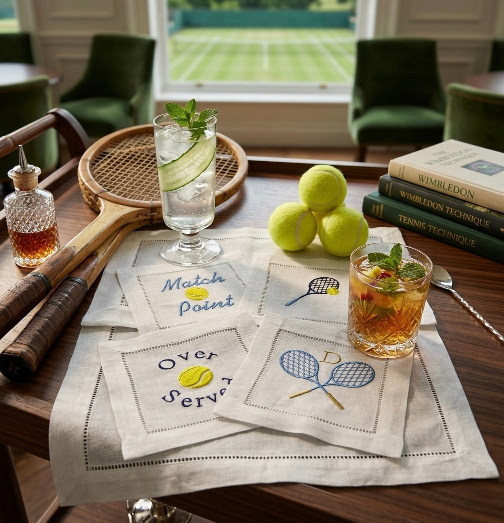 Sports themed Embroidered Cocktail Napkins/Cocktail brodées Serviette en lin/Aperitivo coasters