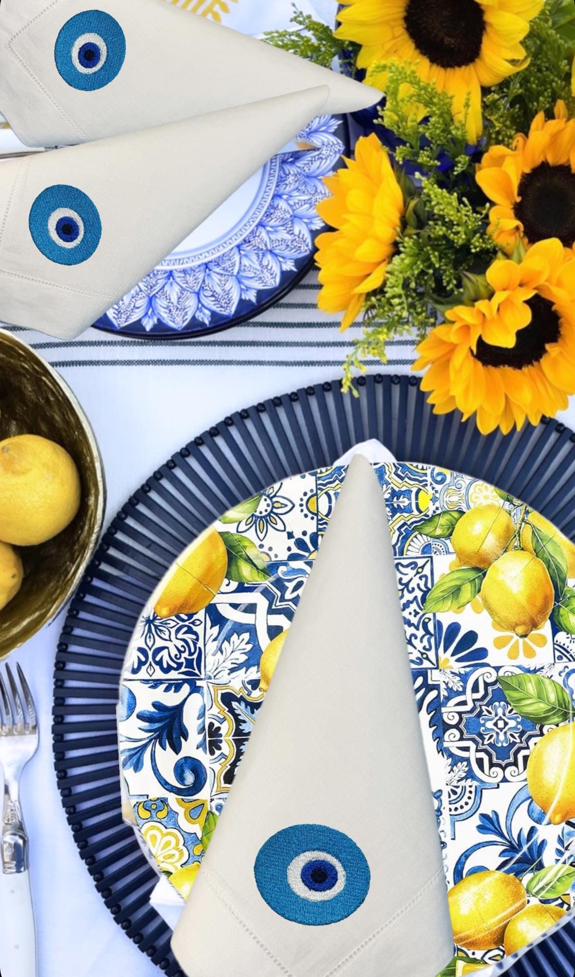 Evil eye Amulet linen napkin Talisman Embroidered Nazar Evil Eye dinner napkins Table setting good luck Napkins brodées Serviette en lin