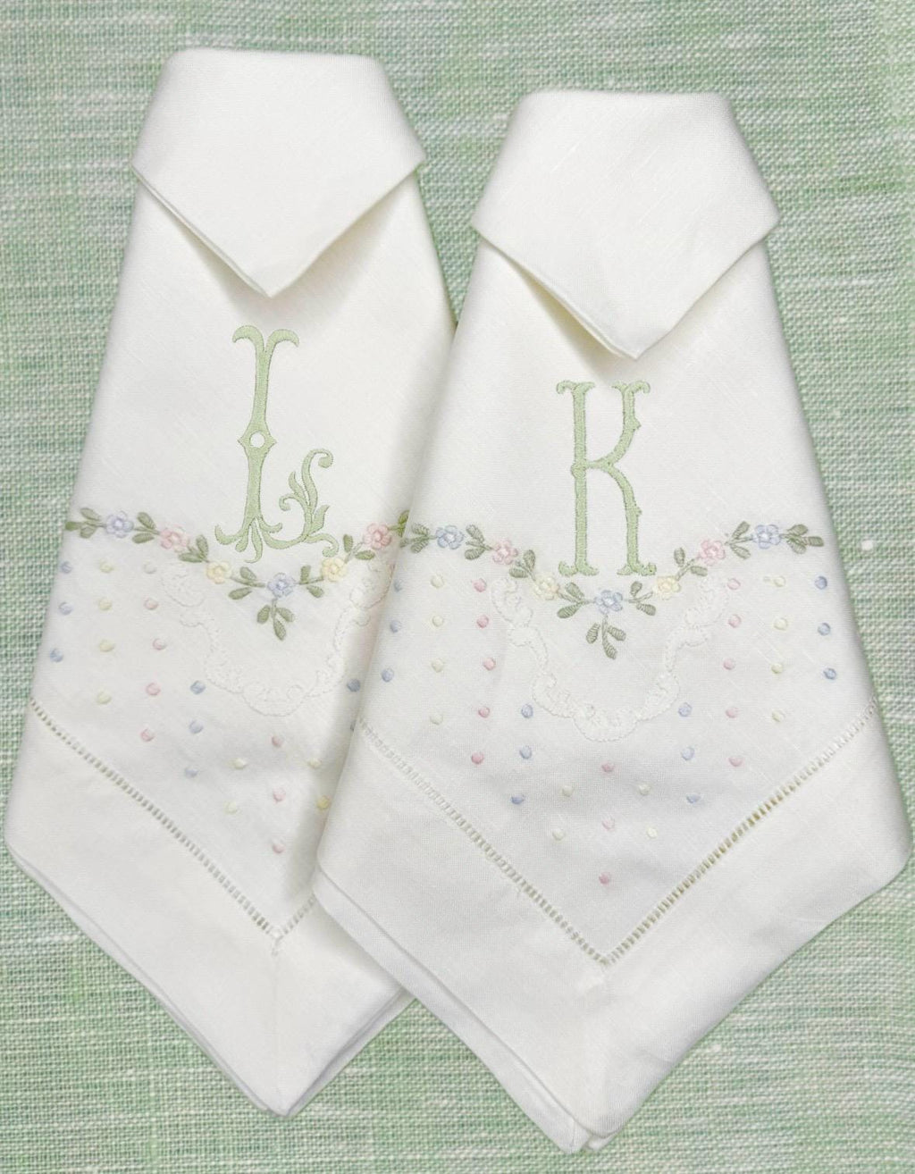 Personalized linen napkin  pastel colors Roses and dots embroidered linen Placemat Spring Dinner Napkins Easter holiday