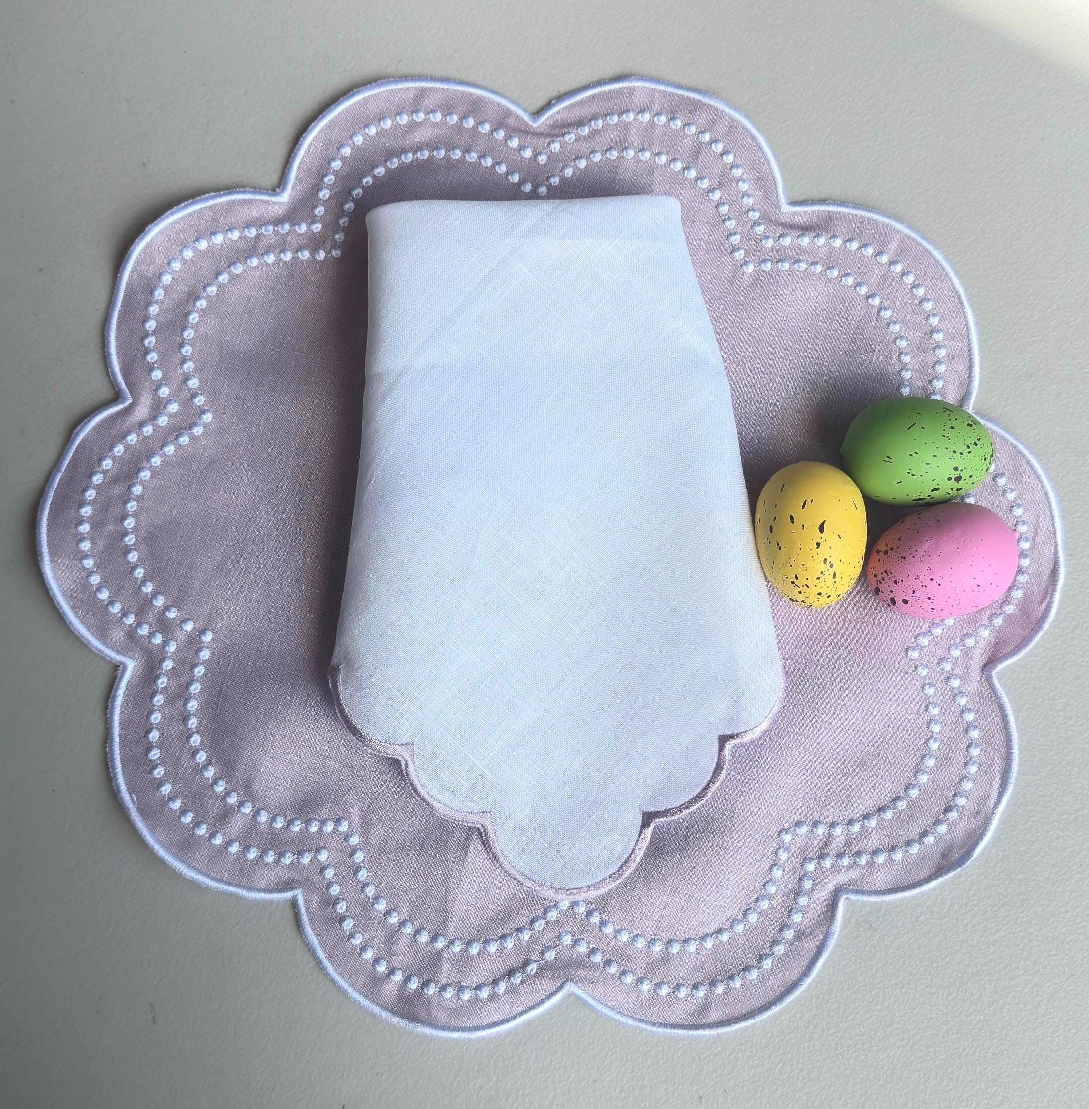 Linen Placemat and Linen Dinner Napkin set Round Lilac with Embroidered Swiss Dots