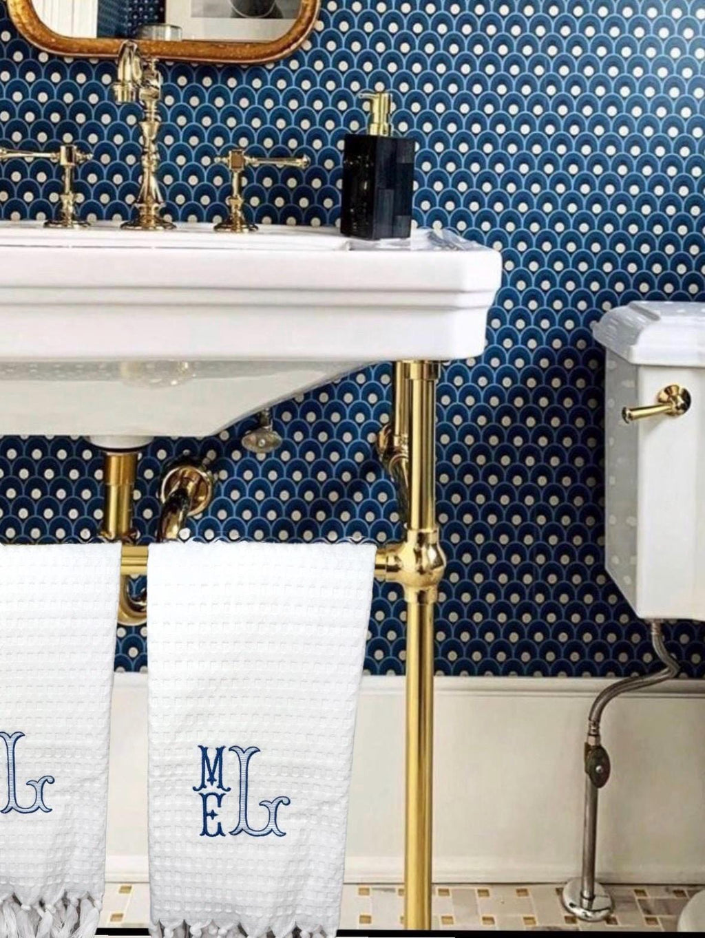Embroidered Personalized Waffle Weave linen Towel Personalized pique Towel Bathroom Towel Bathroom Decor Servierttes de toilette Brodée Bain