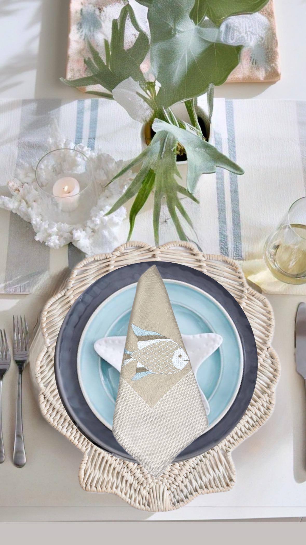 Nautical Embroidered Linen Napkins Coastal Dinner napkin Summer Seaside theme shells napkins Serviettes de vaisselle