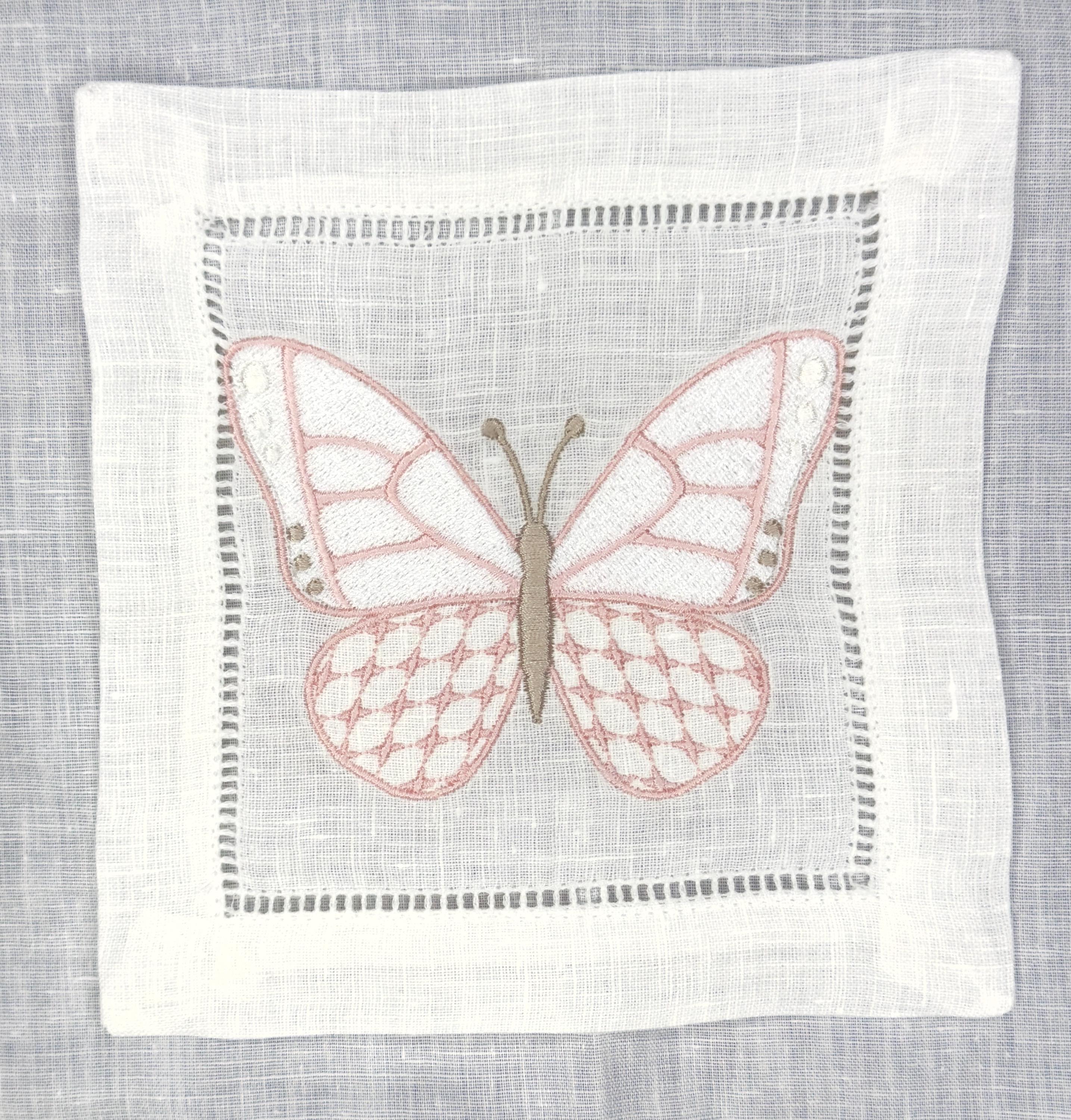 Linen hemstitched butterfly Embroidered Cocktail Napkin Monogram Cocktail Napkin  Napkin Cocktail brodées Serviette en lin Aperitivo coaster