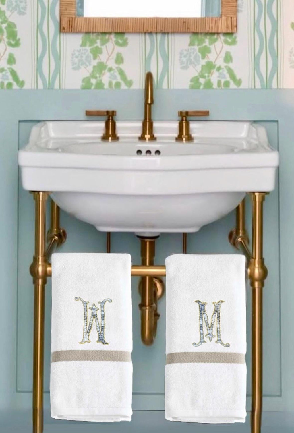 Embroidered Personalized Terry Weave Hand Towel/Personalized Hand Towel/Bathroom Towel/ Bathroom Decor/Servierttes de toilette/Brodée/Bain