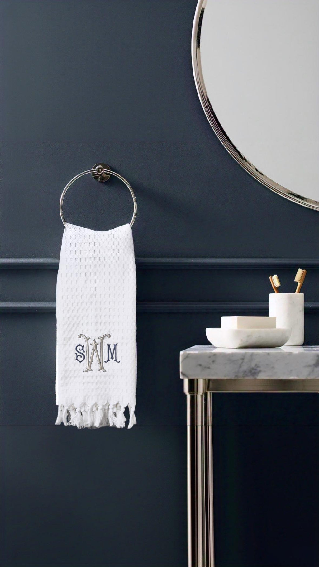 Embroidered Personalized Waffle Weave linen Towel Personalized pique Towel Bathroom Towel Bathroom Decor Servierttes de toilette Brodée Bain
