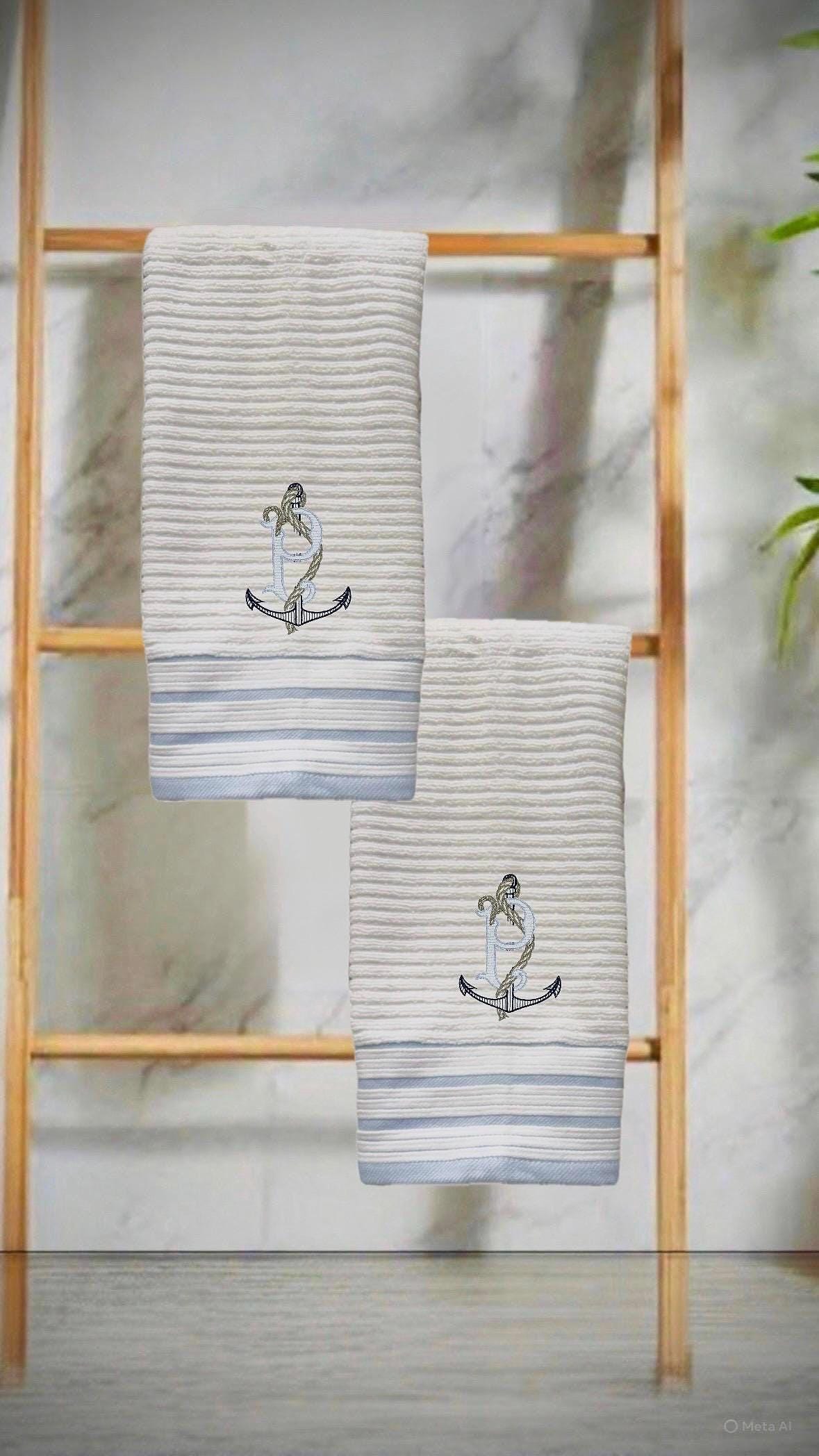 Embroidered Personalized Terry Hand Towel/Personalized Hand Towel/Bathroom Towel/ Bathroom Decor/Servierttes de toilette/Brodée/Bain