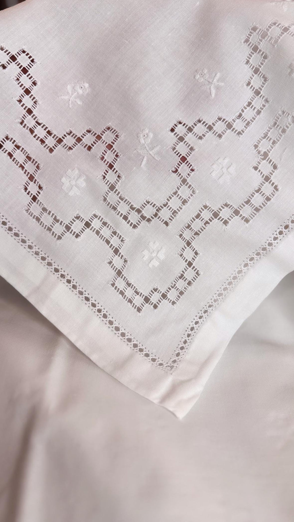 Baby Crib sheet set linen baby flat sheet and pillow embroidered bows and flowers baby bedding